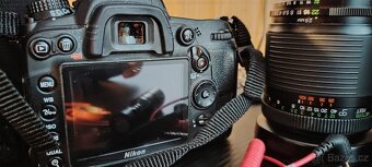 NIKON D7000 + PRISLUSENSTVI - 7