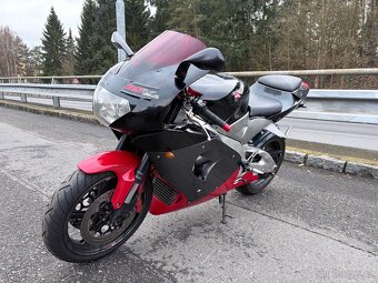 Aprilia Rsv 1000 - 7