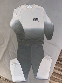 Dětské tepláky nove vel.134 - 7