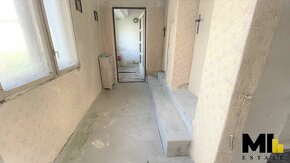 Prodej rodinného domu 300 m² , pozemek 531m²  v obci Budeč,  - 7