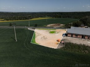 Prodej stavebního pozemku 970 m² Ročov, okres Louny - 7