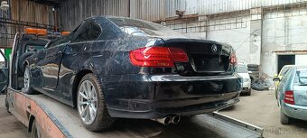 BMW E90 díly - 7