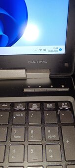 HP ElitteBook 8570w - 7