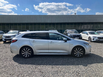 TOYOTA COROLLA 2,0 HBRID 135KW 50 450 KM - 7