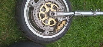Suzuki GSX-R 750 - 7