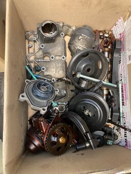 Motor Škoda 1,2 htp AWY na díly - 7