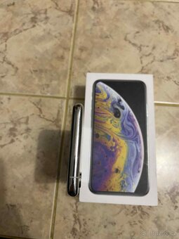 📱 iPhone XS 512 GB – StĹ™ĂbrnĂ˝ - 7