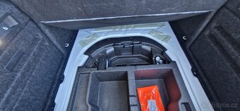 Škoda Superb 2.0 TDI DSG SportLine 4x4 PanoramaŤažnéKamer - 7