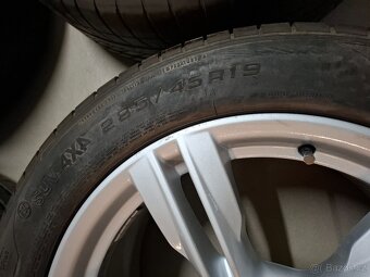 Original sada 19" BMW X5 style 467 M-POWER - 7