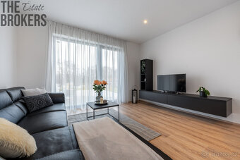 Prodej rodinného domu 4+kk, 118 m2, pozemek 391 m2 , Kostele - 7