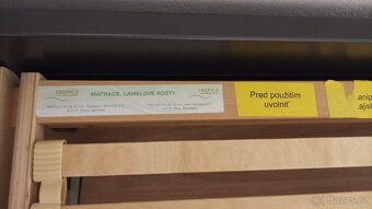 Kovová postel + rošty a matrace - 7