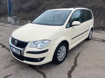 VW Touran 2.0i CNG - STK 1/2027 - 7