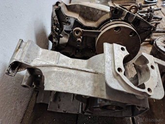 Motor Jawa 350 638 - 7