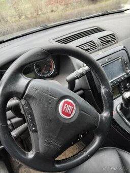 Prodám Fiat Croma 1.9 JTD z pozůstalosti - 7