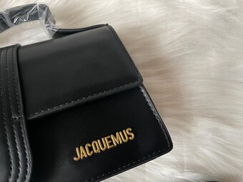 Kabelka Jacquemus Le Grand Bambino - 7