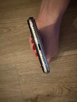 Iphone 11 PRO 256 GB, bílý - 7