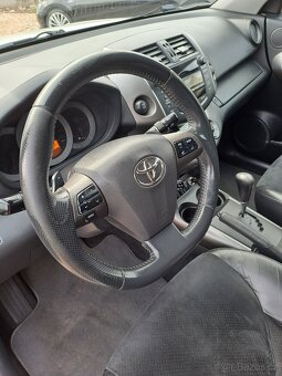 Toyota RAV4 2.2 D-4D 110kW 4X4 ČR AUTOMAT - 7