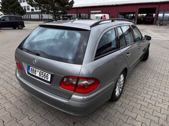 Mercedes Benz E (W211) Kombi 3,0 V6 - 7