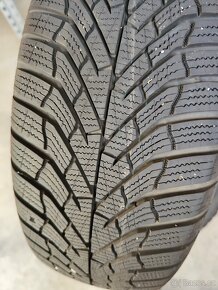 Zimní Kumho WinterCraft WP52 225/60 R18 104V DOT2923 - 7