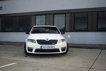 Škoda Octavia Combi 2.0 TDI DPF RS DSG - 7