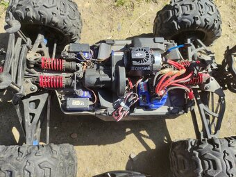RC traksas sumit 1:8 - 7