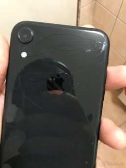 Iphone xr 128gb 80% kapacita - 7