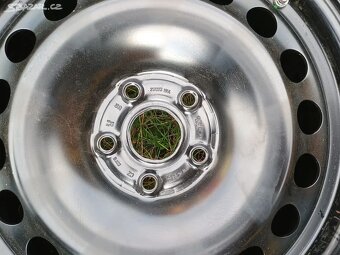 Tiguan Q3 KodiakMálo jetá, super stav.Zimní sada 215 65 17 - 7