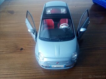 Modely 1:18 Citroën MB Fiat 500 - 7