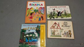 Směs hraček pro malé dítě - 7