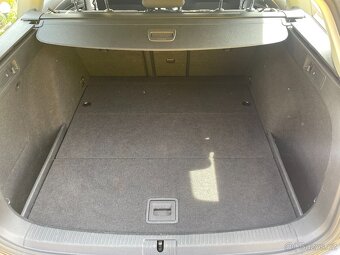 Volkswagen Golf kombi 1.6 TDI 81 KW r.v.2015, Manuál - 7