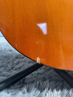 Akustická kytara Yamaha C40 - 7