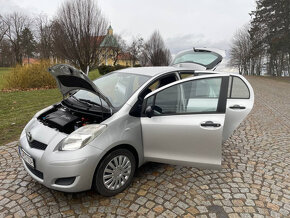 Toyota Yaris 2009, 1.33 VVT-i, 74KW, 1. majitel - 7