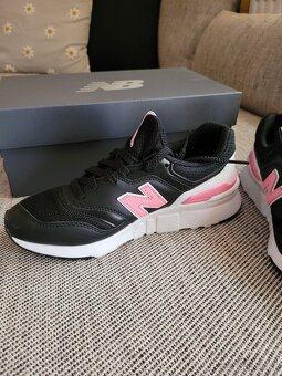 Nové dívčí dámské tenisky sneakersy zn. New Balance, vel. 37 - 7