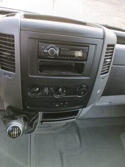 VW CRAFTER 2.0 L3H3 NOVÉ ROZVODY - 7