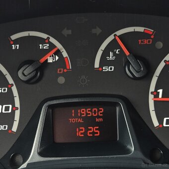 FORD KA  1,2 i  ROK VÝROBY 2012, KLIMA, ALU 119tis.km - 7