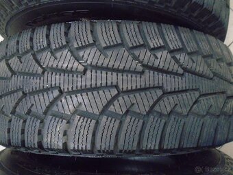 Zimní pneu 225/70R15C NOKIAN - 7