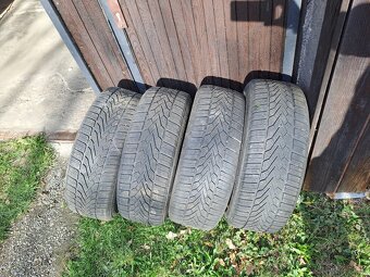 Kola 16" na BMW 1, pneu 195/55 R16, plechové disky a poklic - 7