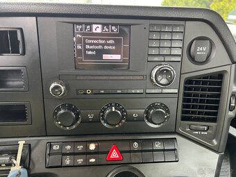 Hákový nosič kontejnerů Mercedes Benz Arocs 6x4 – 2016 - 7
