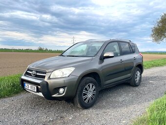 Toyota RAV4, 2.2 2AD 110kW 4x4 - 7