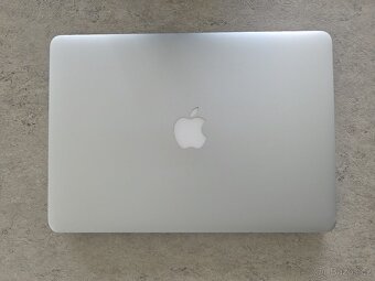 MacBook Air 13" 2015 i5 / 4GB / 128GB SSD - 7