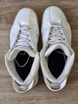 Jordan Dub Zero iD (2015) - US 9.5 / EU 43 – Pearl White - 7
