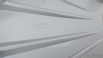 NOVÉ - Poklice - Kryty kol - originál AUDI R16 - 7