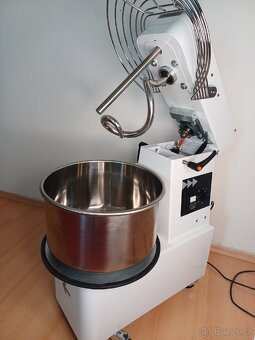 Hnetač testa - 7