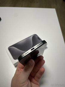 IPHONE 15 PRO MAX 256GB záruka 12/2027 - 7