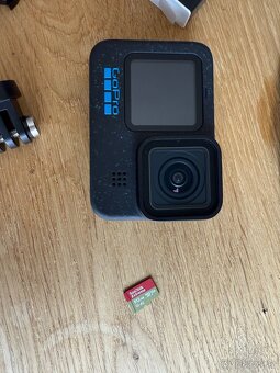 Gopro Hero 12 Black + 4x baterie + SD 512 + příslušenství - 7