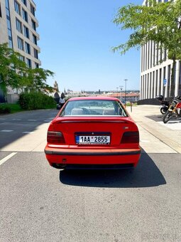 BMW E36 318is - 7