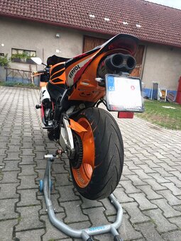 Honda CBR 1000RR Fireblade - 7