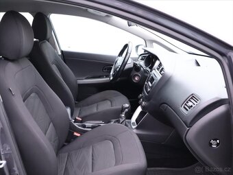 Kia Ceed 1,6 GDi 99kW Comfort Plus CZ (2017) - 7