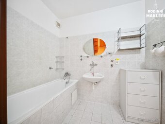 Pronájem prostorného bytu 2+1, Ruská 572, Jičín - 7