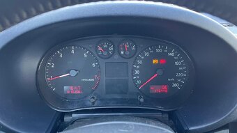 Audi A3, 1,6 75KW // BEZ STK // RV 7/2002 - 7